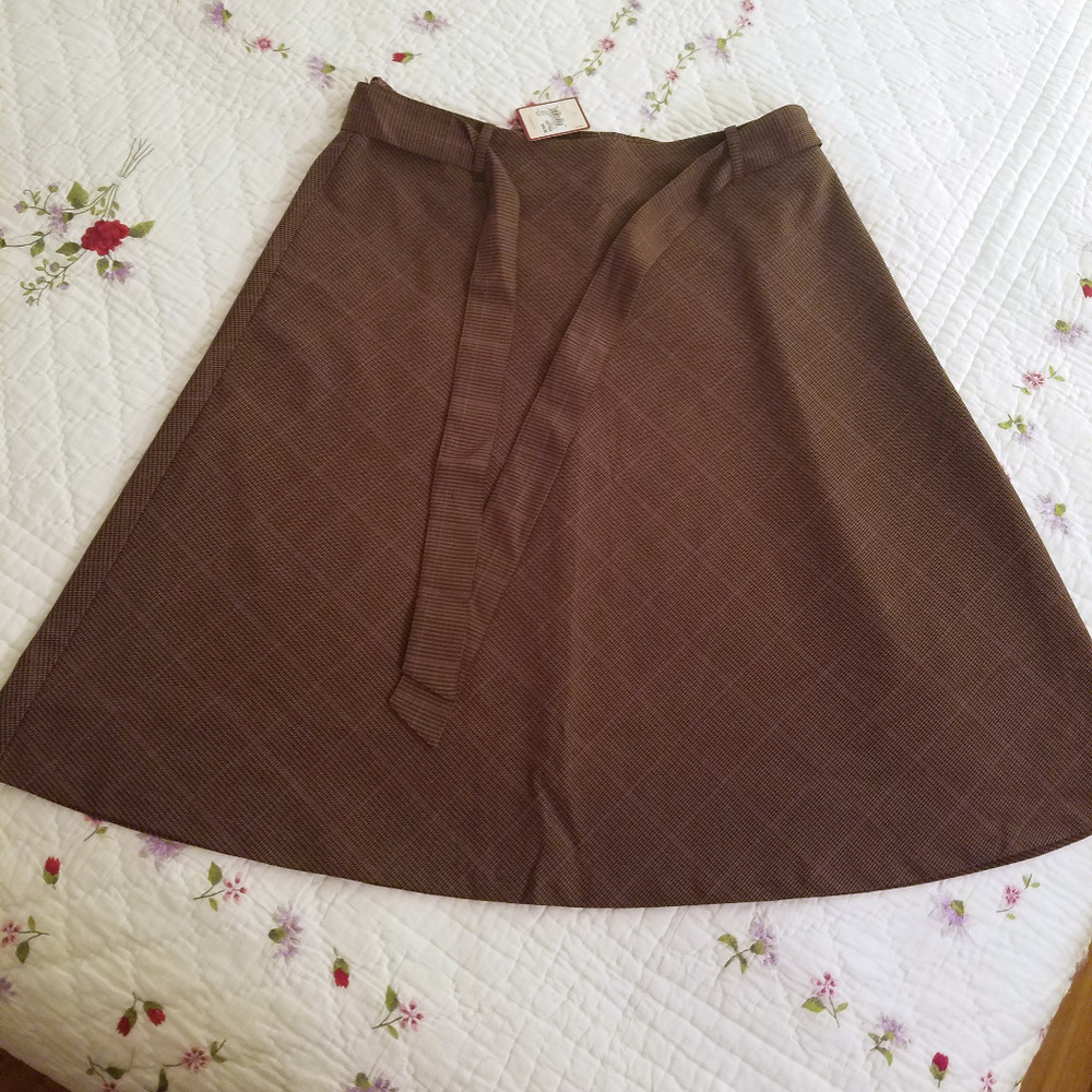 NWT Bass Houndstooth Skirt